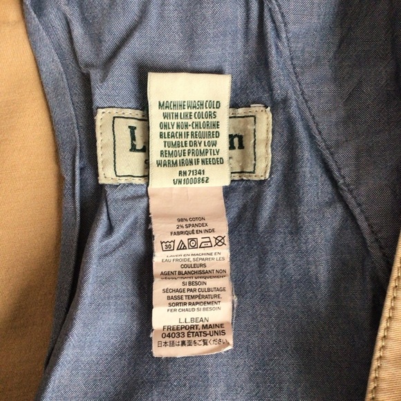 L.L. Bean Standard Fit Flat Front Khaki Shorts - Size 44 - Picture 7 of 7